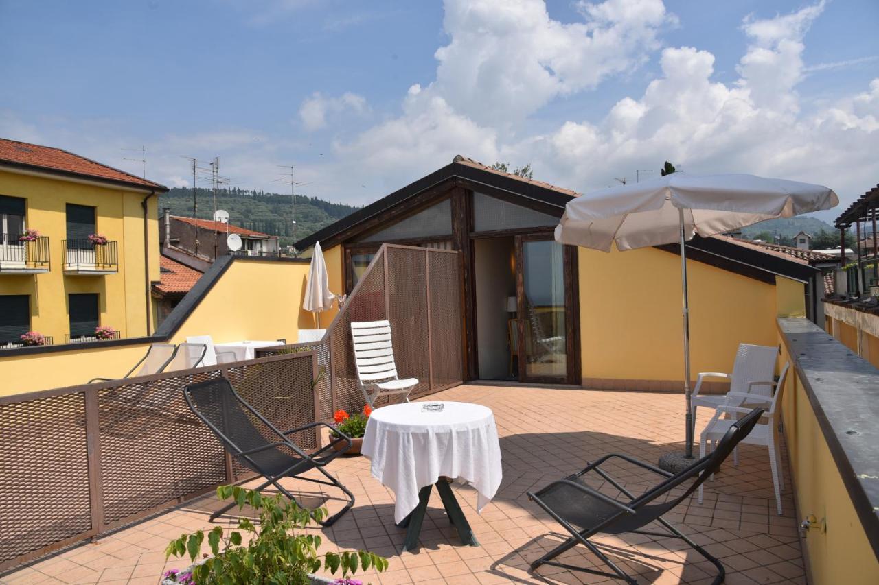 Hotel Ristorante Miralago Garda  Exteriér fotografie