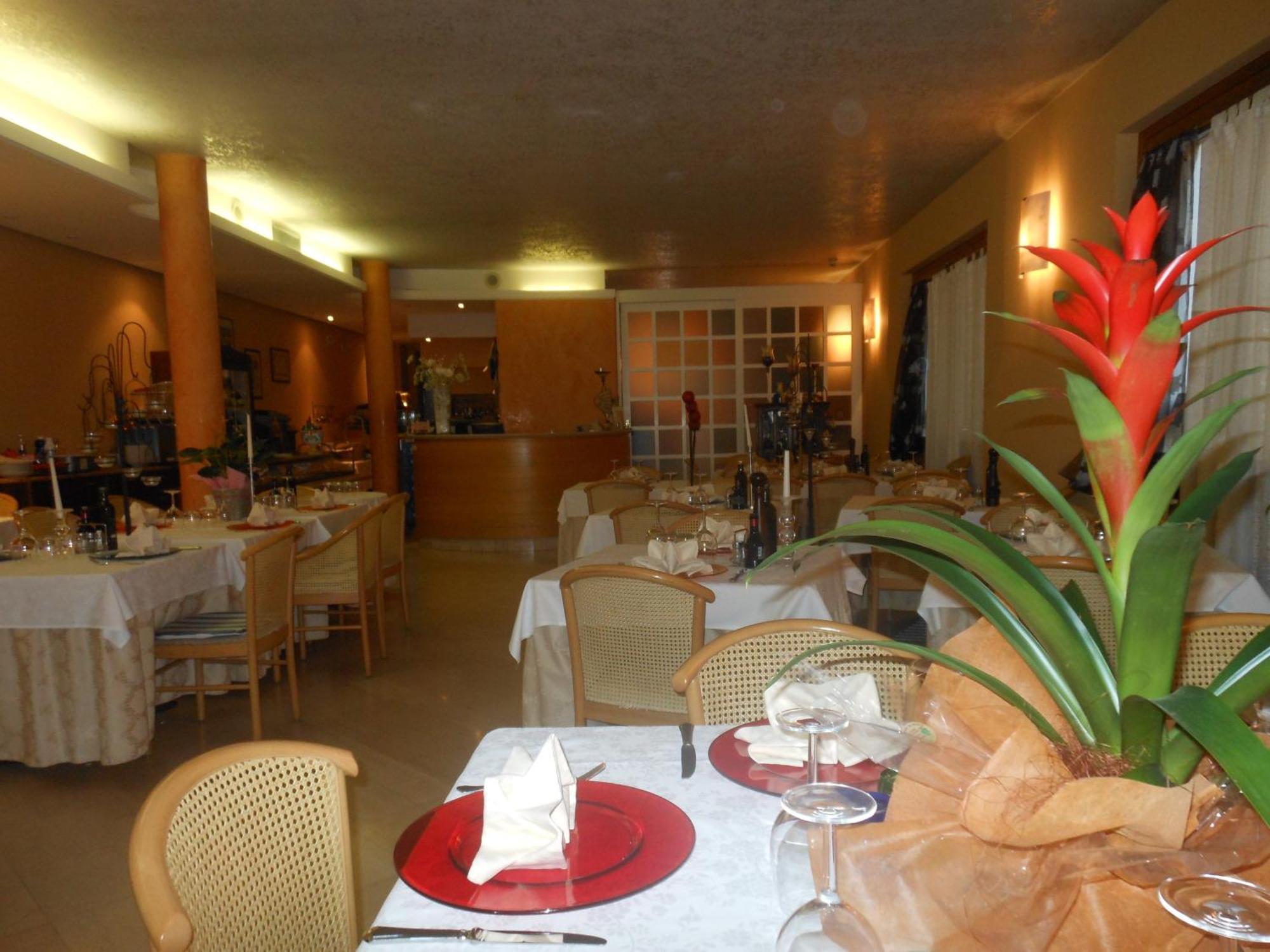 Hotel Ristorante Miralago Garda  Exteriér fotografie