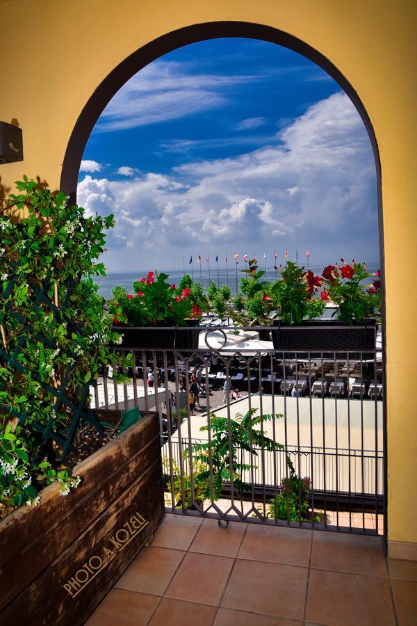 Hotel Ristorante Miralago Garda  Exteriér fotografie